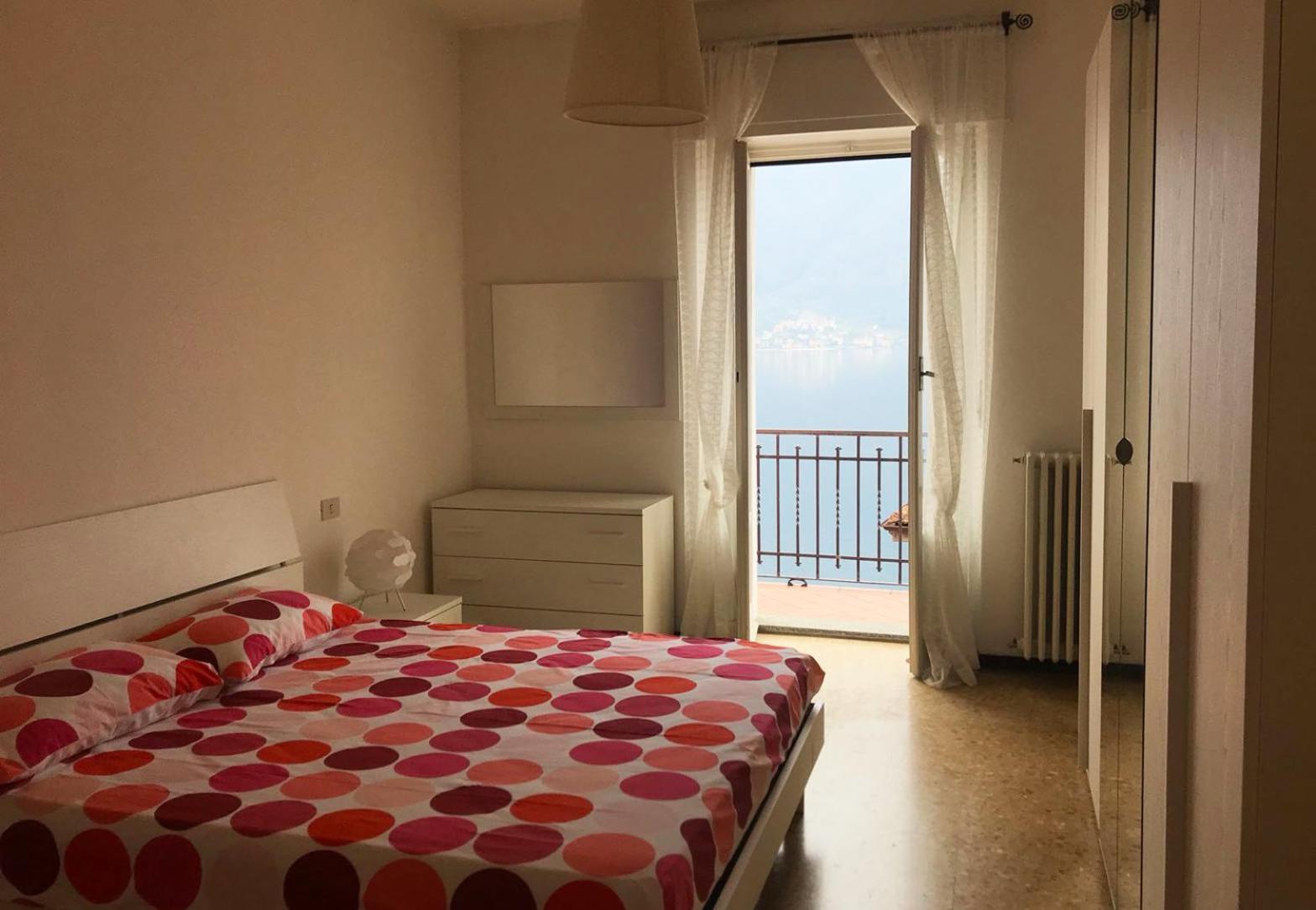 The Romantic Village House - Apartments With Lake View Colonno Ngoại thất bức ảnh